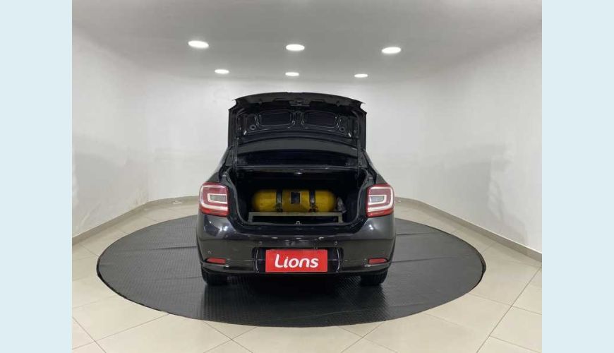 RENAULT LOGAN EXPRESSION 1.6 16V SCE FLEX - PRETO - 2017 Foto 6 (Grande)