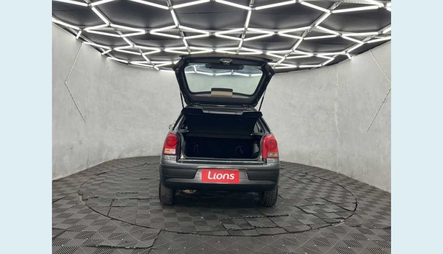 VOLKSWAGEN GOL NOVO 1.0 TEC (FLEX) 2P - CINZA - 2013 Foto 6 (Grande)