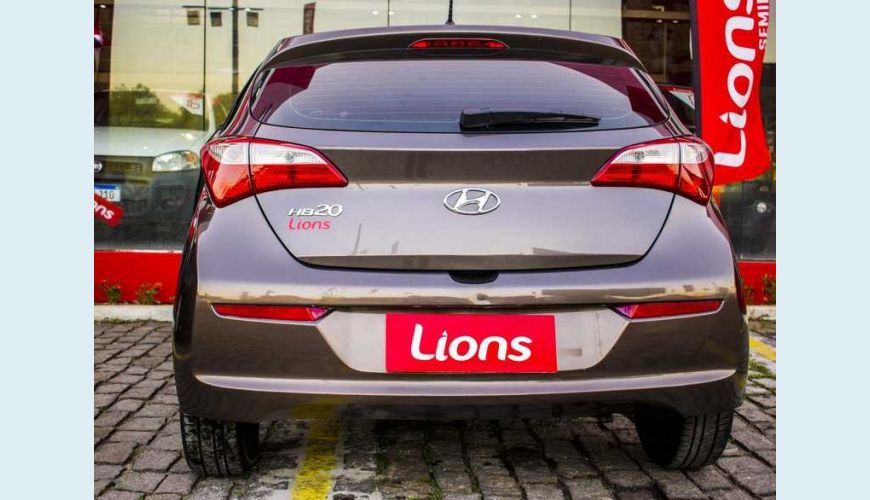 HYUNDAI HB 20S 1.0 COMFORT PLUS (FLEX) - MARROM - 2018 Foto 6 (Grande)