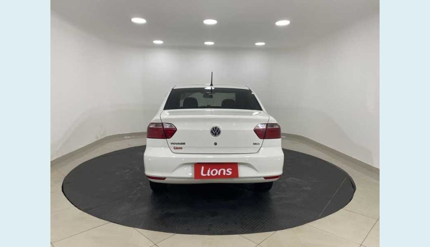 VOLKSWAGEN VOYAGE 1.6 TRENDLINE (FLEX) - BRANCO - 2018 Foto 6 (Grande)