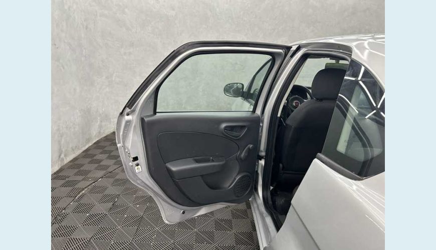 FIAT GRAND SIENA 1.0 FLEX - PRATA - 2021 Foto 6 (Grande)