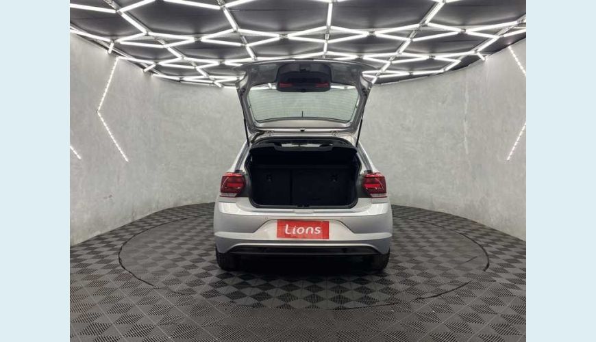 VOLKSWAGEN POLO 1.0 200 TSI COMFORTLINE (AUT) (FLEX) - PRATA - 2019 Foto 6 (Grande)