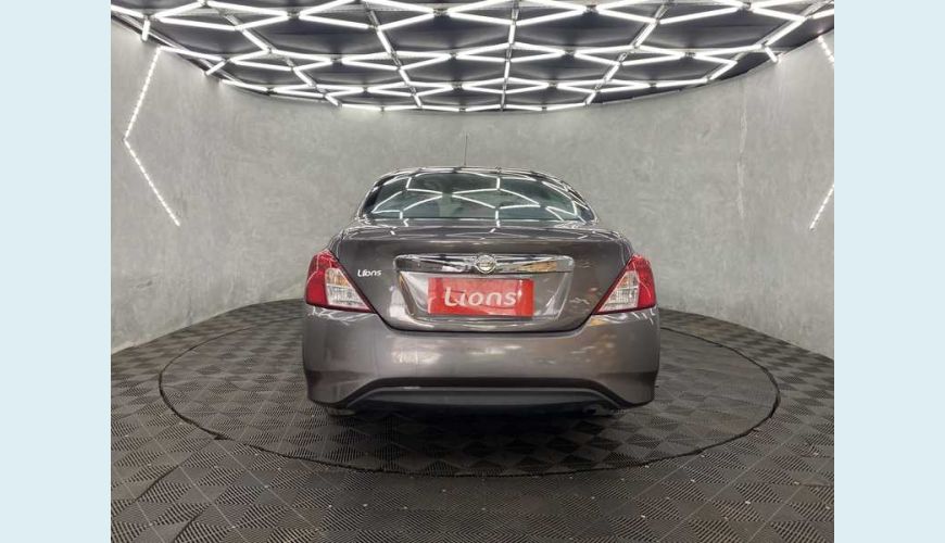 NISSAN VERSA 1.0 12V V-DRIVE (FLEX) - CINZA - 2021 Foto 6 (Grande)