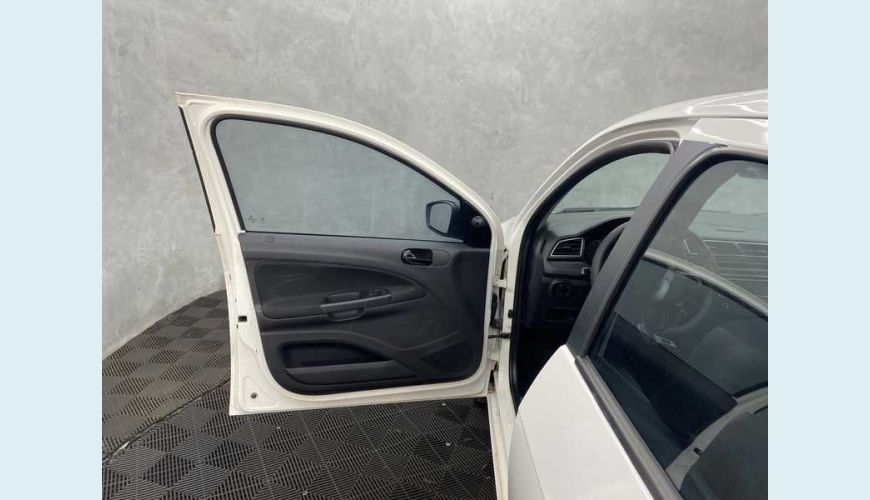 VOLKSWAGEN GOL 1.0 12V (FLEX) - BRANCO - 2021 Foto 6 (Grande)