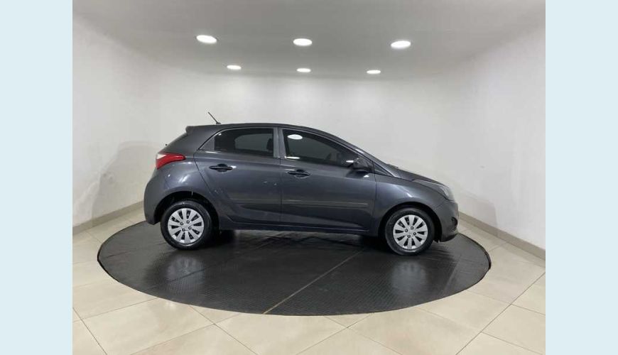 HYUNDAI HB 20 1.6 COMFORT PLUS (FLEX) - CINZA - 2013 Foto 6 (Grande)