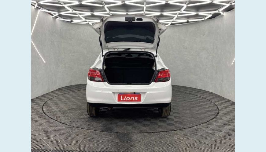 CHEVROLET ONIX 1.4 LTZ SPE/4 (AUT) - BRANCO - 2014 Foto 6 (Grande)