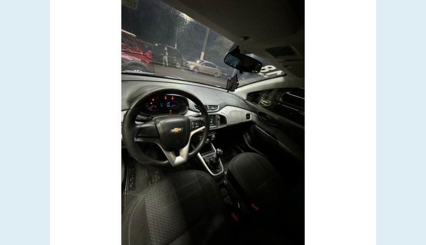 CHEVROLET ONIX - PRETO - 2018 Foto 6 (Grande)