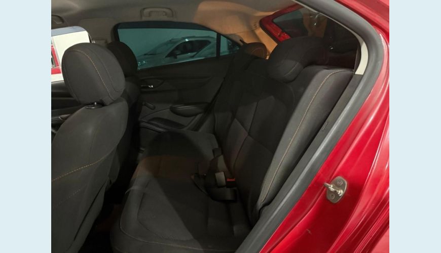 CHEVROLET CHEVROLET ONIX 1.4MT LT - VERMELHO - 2014 Foto 6 (Grande)