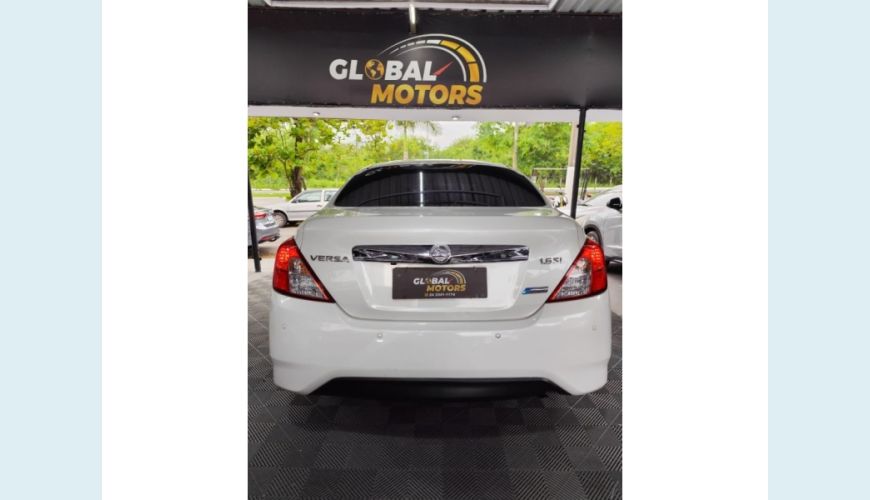 NISSAN VERSA - BRANCO - 2018 Foto 6 (Grande)