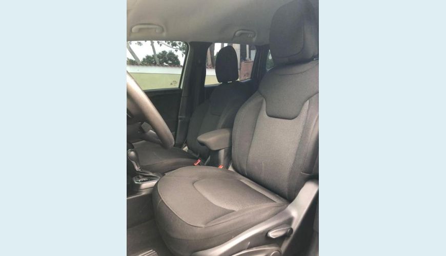 JEEP RENEGADE MOAB - BRANCO - 2021 Foto 6 (Grande)