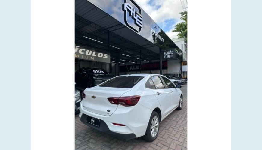 CHEVROLET ONIX - BRANCO - 2022 Foto 6 (Grande)