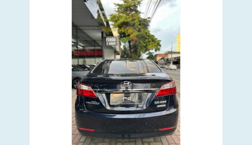 HYUNDAI HB 20S - AZUL - 2015 Foto 6 (Grande)