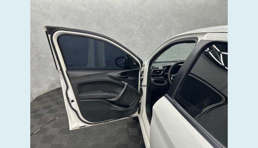 FIAT CRONOS DRIVE 1.3 S-DESIGN (FLEX) - BRANCO - 2022 Foto 6 (Grande)