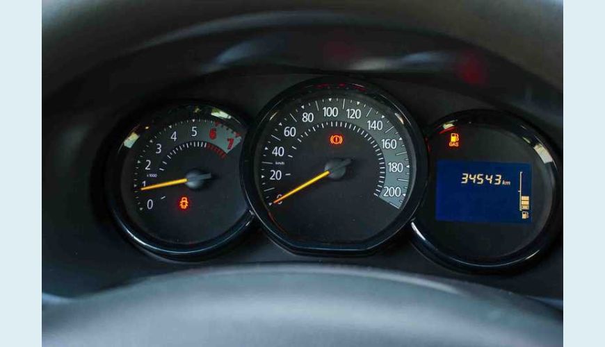 RENAULT SANDERO EXPRESSION 1.6 8V (FLEX) - PRATA - 2017 Foto 6 (Grande)