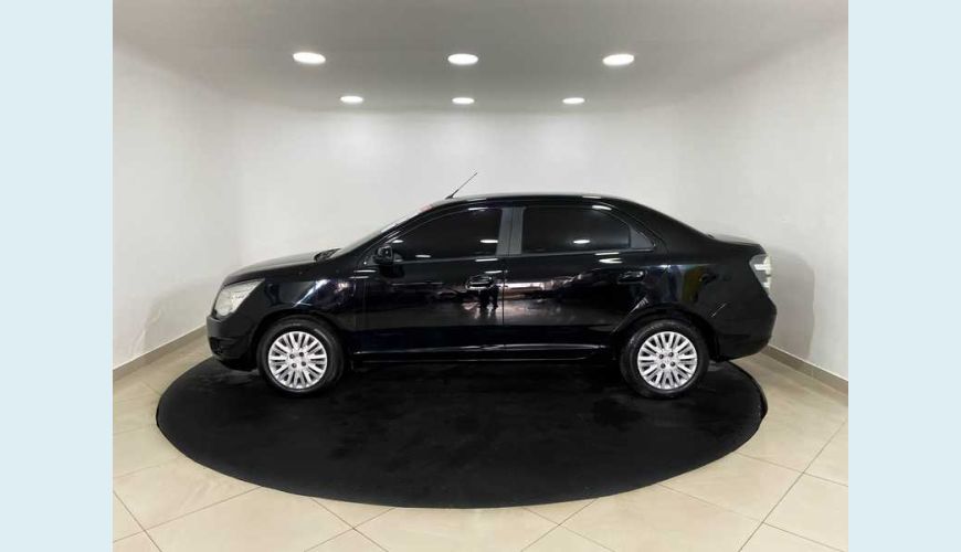 CHEVROLET COBALT LT 1.4 8V (FLEX) - PRETO - 2013 Foto 6 (Grande)