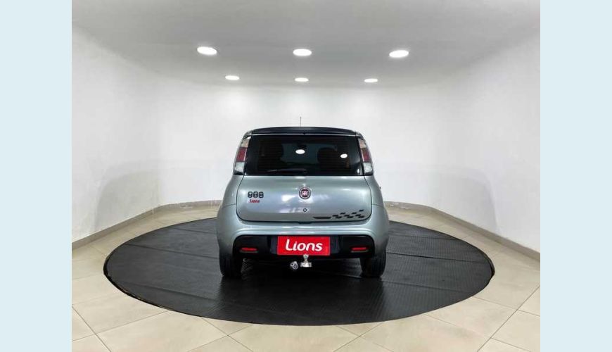 FIAT UNO ATTRACTIVE 1.0 (FLEX) 4P - CINZA - 2016 Foto 6 (Grande)