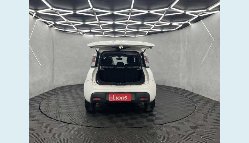 FIAT UNO ATTRACTIVE 1.0 - BRANCO - 2021 Foto 6 (Grande)