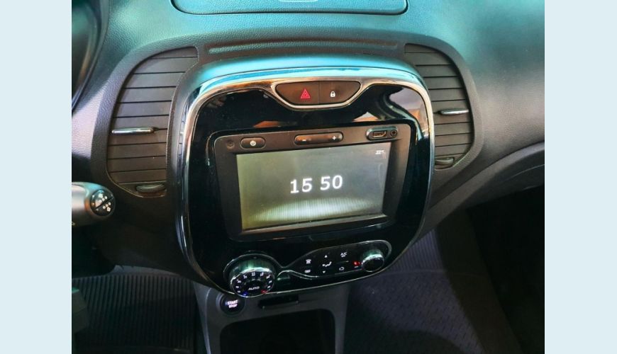 RENAULT CAPTUR INTENSE 2.0 FLEX MANUAL 4P - BRANCO - 2018 Foto 6 (Grande)