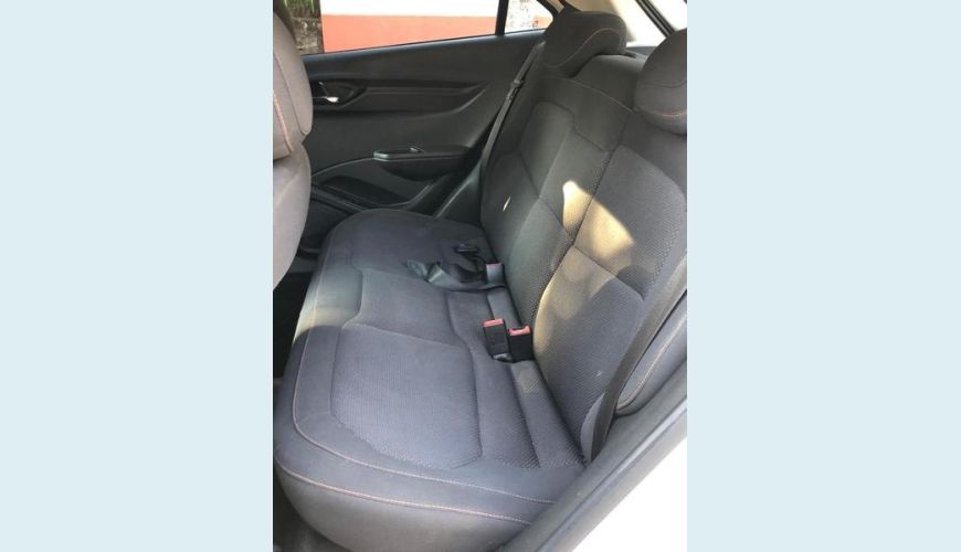 CHEVROLET ONIX 1.4AT LTZ - BRANCO - 2015 Foto 6 (Grande)