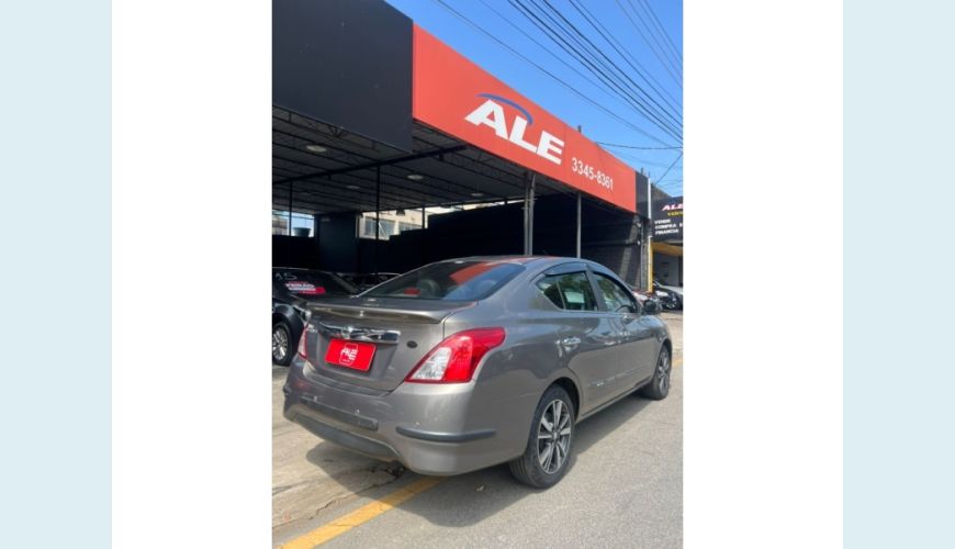 NISSAN VERSA - CINZA - 2021 Foto 6 (Grande)
