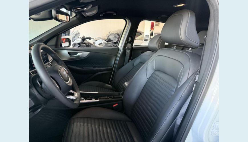 FIAT FASTBACK IMPETUS 200 T. AUT (HIBRÍDO) - BRANCO - 2025 Foto 6 (Grande)