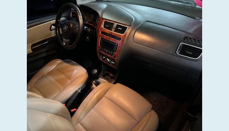 VOLKSWAGEN SPACE CROSS GII FLEX MANUAL 4P - BRANCO - 2014 Foto 6 (Grande)