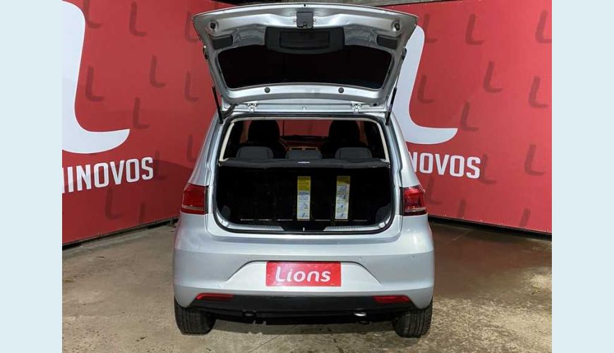 VOLKSWAGEN FOX COMFORTLINE 1.6 MSI FLEX MANUAL 4P - PRATA - 2015 Foto 6 (Grande)