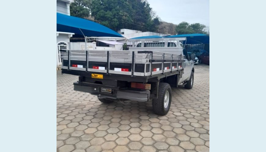 FORD F-250 XLT MAX POWER 4X4 CS 3.9 DIESEL MANUAL 2P - PRATA - 2010 Foto 6 (Grande)