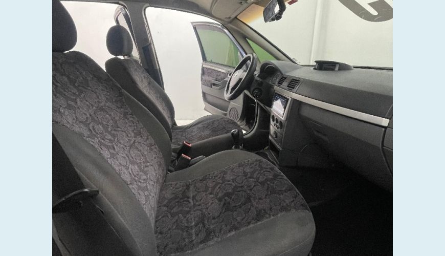 CHEVROLET MERIVA MAXX 1.8 MPFI 8V FLEX MANUAL 4P - PRETO - 2005 Foto 6 (Grande)