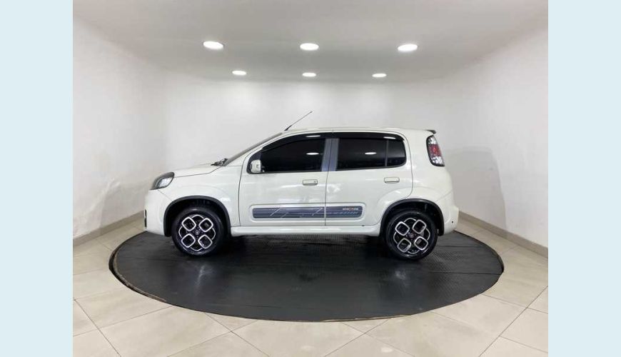 FIAT UNO SPORTING 1.4 8V FLEX MANUAL 4P - BRANCO - 2015 Foto 6 (Grande)