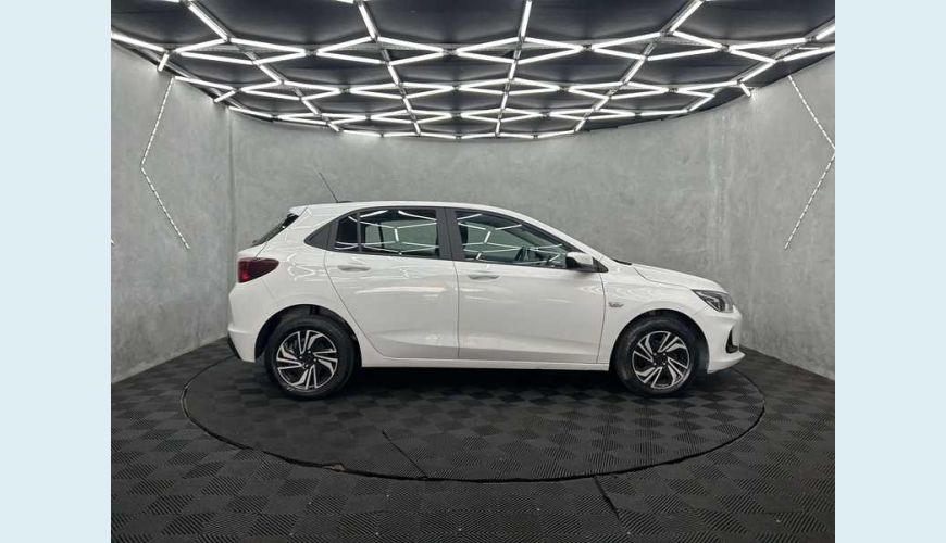 CHEVROLET ONIX LT 1.0 TURBO FLEX MANUAL 4P - BRANCO - 2024 Foto 6 (Grande)