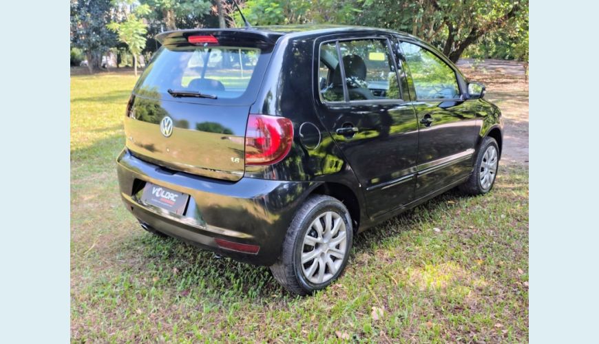 VOLKSWAGEN FOX FLEX MANUAL 4P - PRETO - 2010 Foto 6 (Grande)