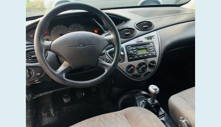 FORD FOCUS SE PLUS 1.6 FLEX MANUAL 4P - PRATA - 2005 Foto 6 (Grande)