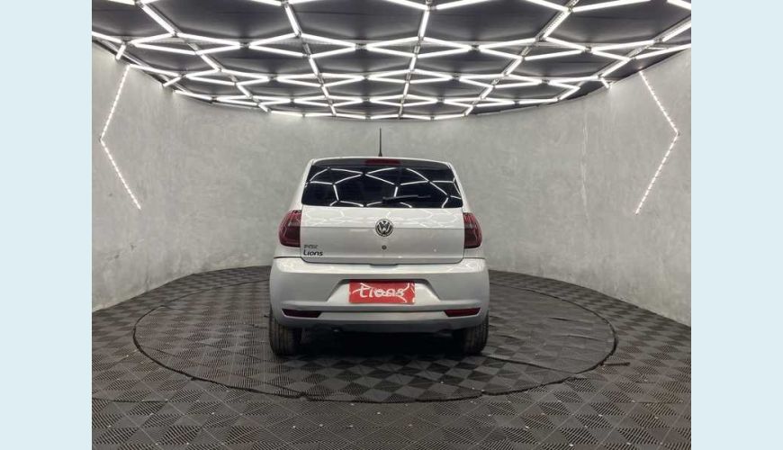 VOLKSWAGEN FOX TEC 1.0 FLEX MANUAL 4P - PRATA - 2013 Foto 6 (Grande)