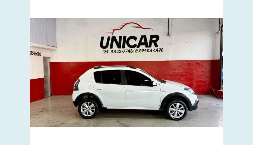 RENAULT SANDERO FLEX MANUAL 4P - BRANCO - 2014 Foto 6 (Grande)