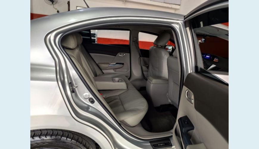 HONDA CIVIC FLEX MANUAL 4P - PRATA - 2014 Foto 6 (Grande)