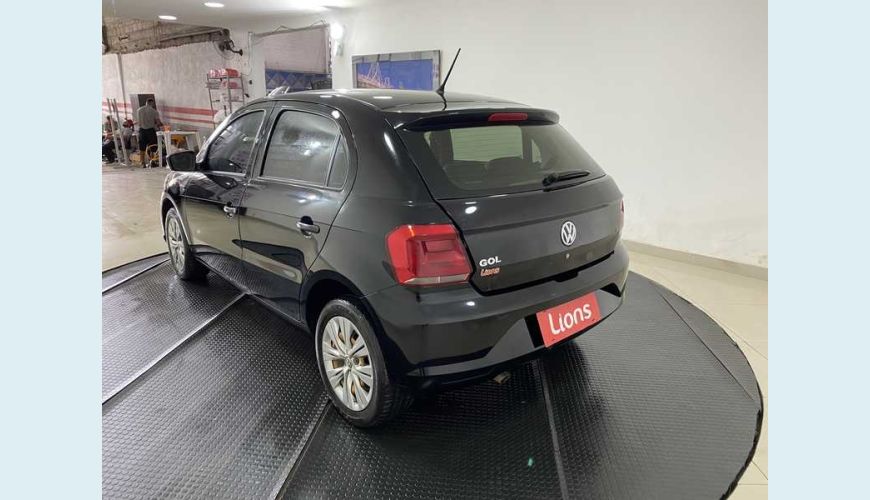 VOLKSWAGEN GOL 1.6 MSI FLEX MANUAL 4P - PRETO - 2019 Foto 6 (Grande)
