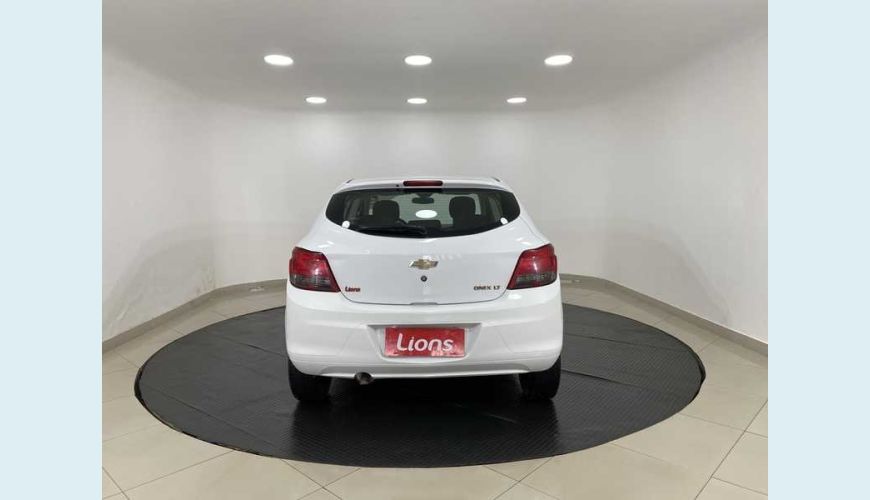 CHEVROLET ONIX LT 1.4 FLEX MANUAL 4P - BRANCO - 2016 Foto 6 (Grande)