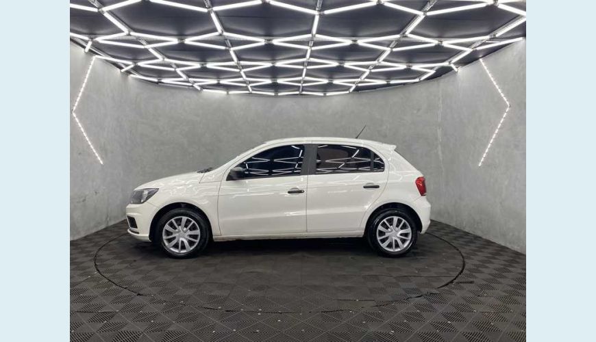 VOLKSWAGEN GOL 1.6 FLEX MANUAL 4P - BRANCO - 2022 Foto 6 (Grande)