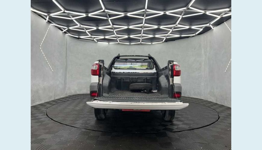 FIAT STRADA WORKING 1.4 FLEX MANUAL 2P - BRANCO - 2019 Foto 6 (Grande)