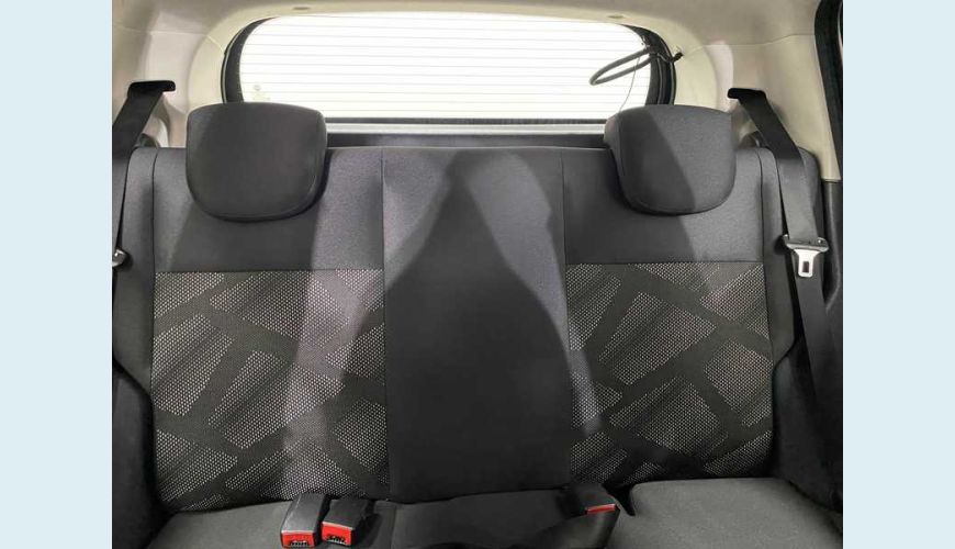 FIAT MOBI EVO LIKE 1.0 FLEX MANUAL 4P - BRANCO - 2019 Foto 6 (Grande)