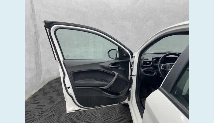 FIAT CRONOS DRIVE 1.0 FLEX MANUAL 4P - BRANCO - 2023 Foto 6 (Grande)