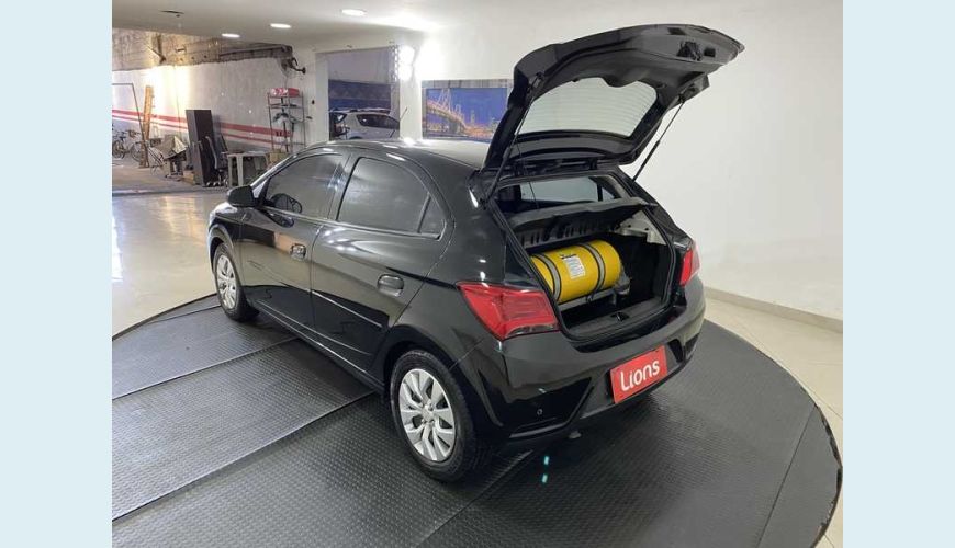 CHEVROLET ONIX LT 1.4 8V FLEX AUT. 4P - PRETO - 2018 Foto 6 (Grande)