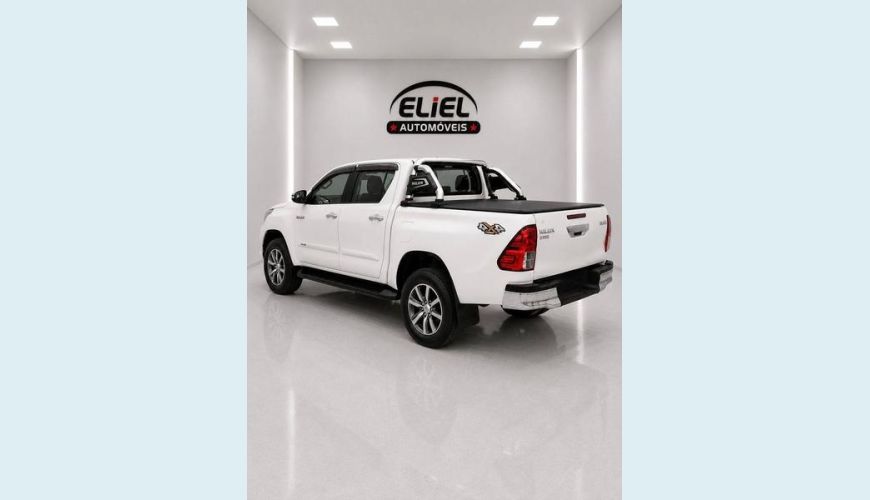 TOYOTA HILUX CDSRXA4FD FLEX AUT. 4P - BRANCO - 2017 Foto 6 (Grande)