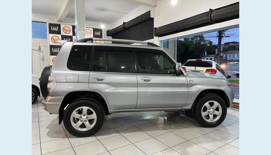 MITSUBISHI PAJERO TR4 2.0 16V 140CV FLEX MANUAL 4P - PRATA - 2008 Foto 6 (Grande)