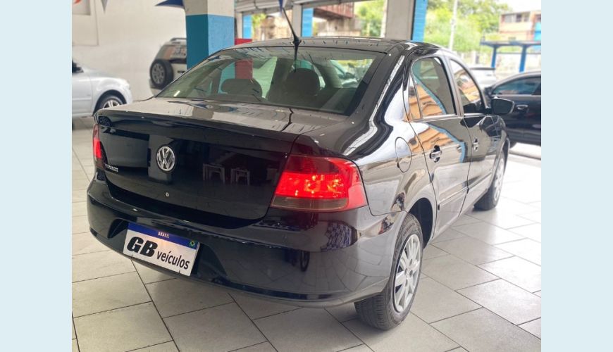 VOLKSWAGEN VOYAGE TRENDLINE 1.0 FLEX 8V MANUAL 4P - PRETO - 2012 Foto 6 (Grande)