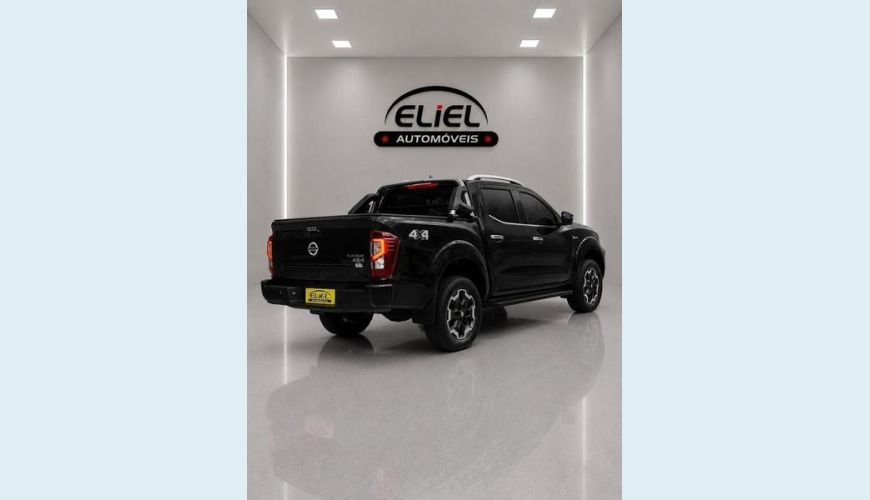 NISSAN FRONTIER PLATINUM 2.3 B.TURBO DIESEL FLEX AUT. 4P - PRETO - 2023 Foto 6 (Grande)