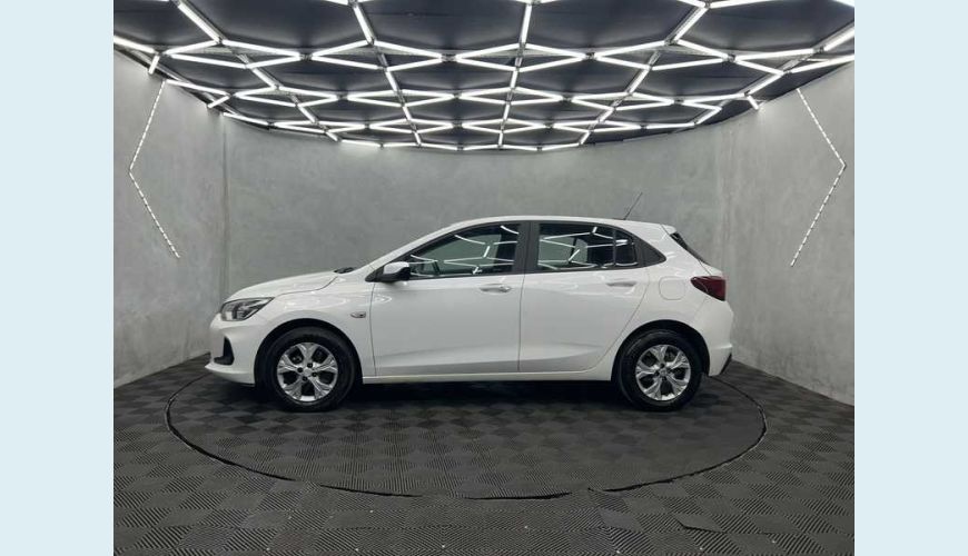 CHEVROLET ONIX LT 1.0 TURBO FLEX AUT. 4P - BRANCO - 2024 Foto 6 (Grande)