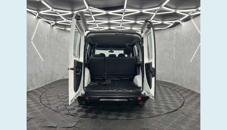 FIAT DOBLO ESSENCE 1.8 16V FLEX MANUAL 4P - BRANCO - 2020 Foto 6 (Grande)