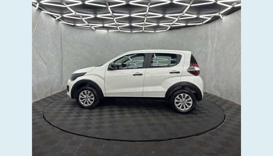FIAT FIAT MOBI LIKE 1.0 FLEX MANUAL 4P - BRANCO - 2023 Foto 6 (Grande)